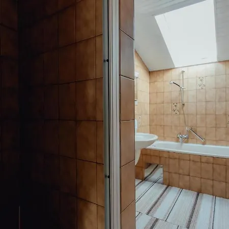 Апартаменти Haus Annelies 1 By Monicare *