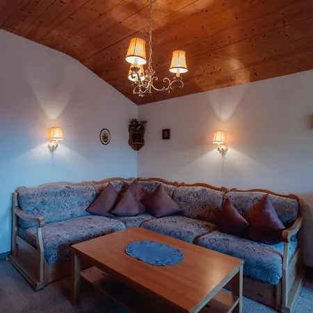 Haus Annelies 1 By Monicare * Seefeld in Tirol